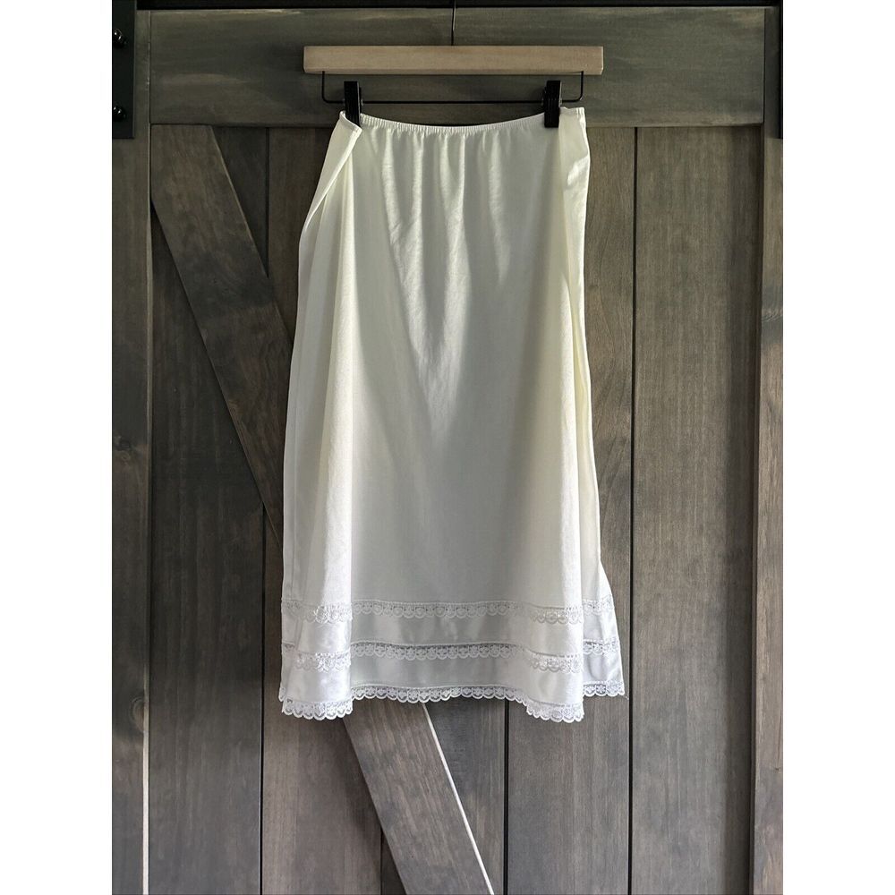 Vintage Sears Large Half Slip Ivory Side Slit Stretch Lace Trim - Picture 4 of 5